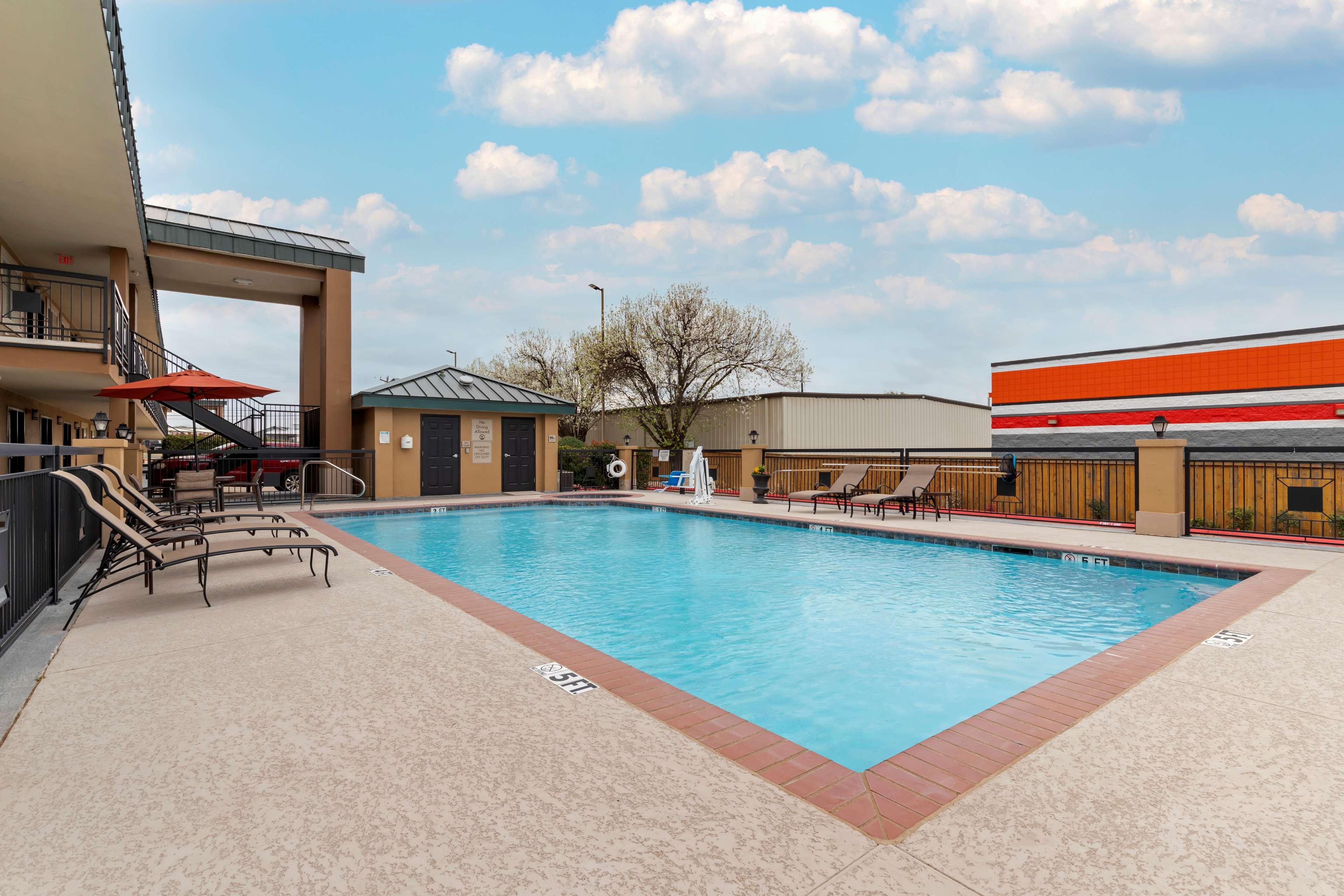 Best Western Marble Falls Inn Exteriör bild